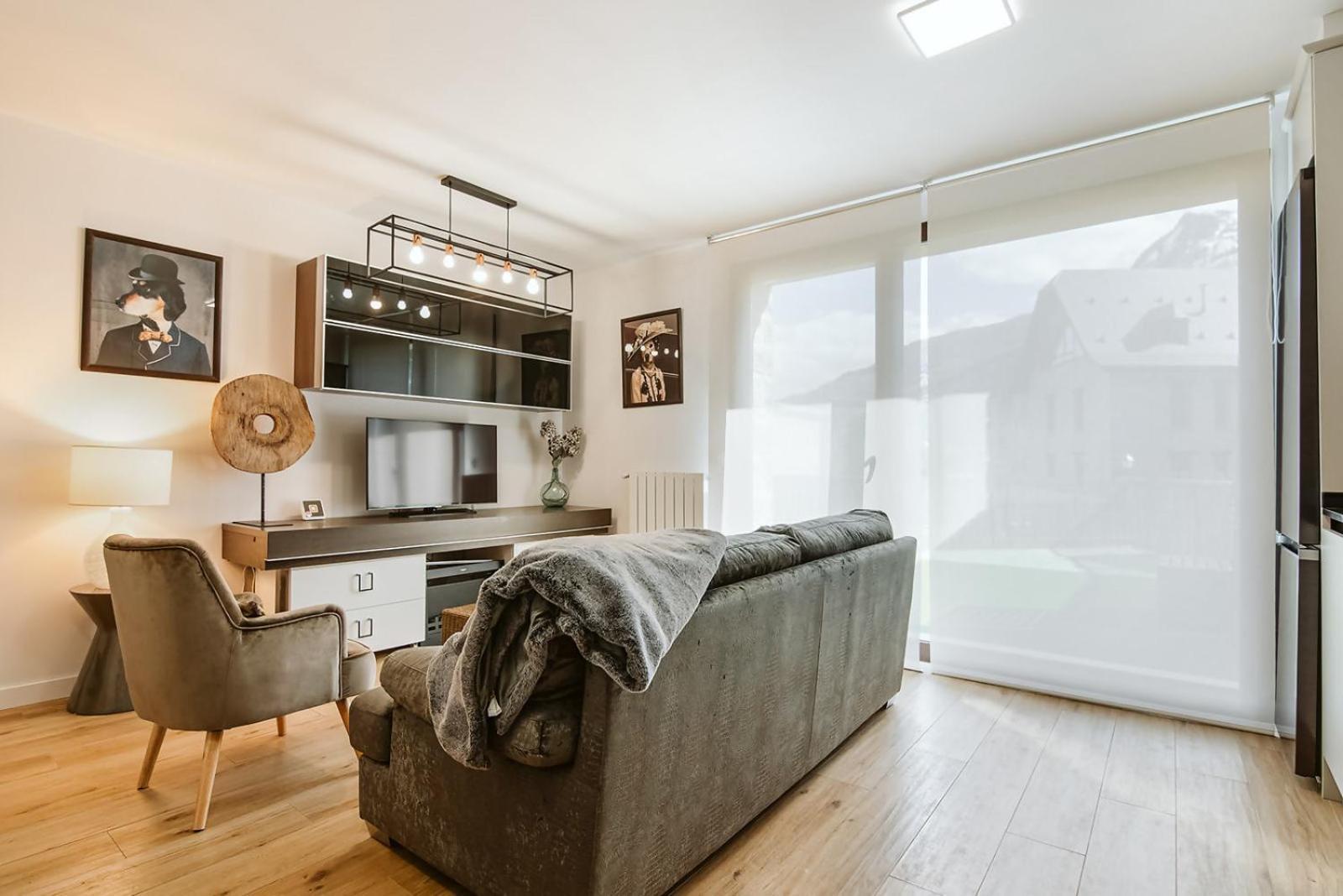Sallent de Gállego Casa Rosana Apartamento De Diseno Con Terraza מראה חיצוני תמונה