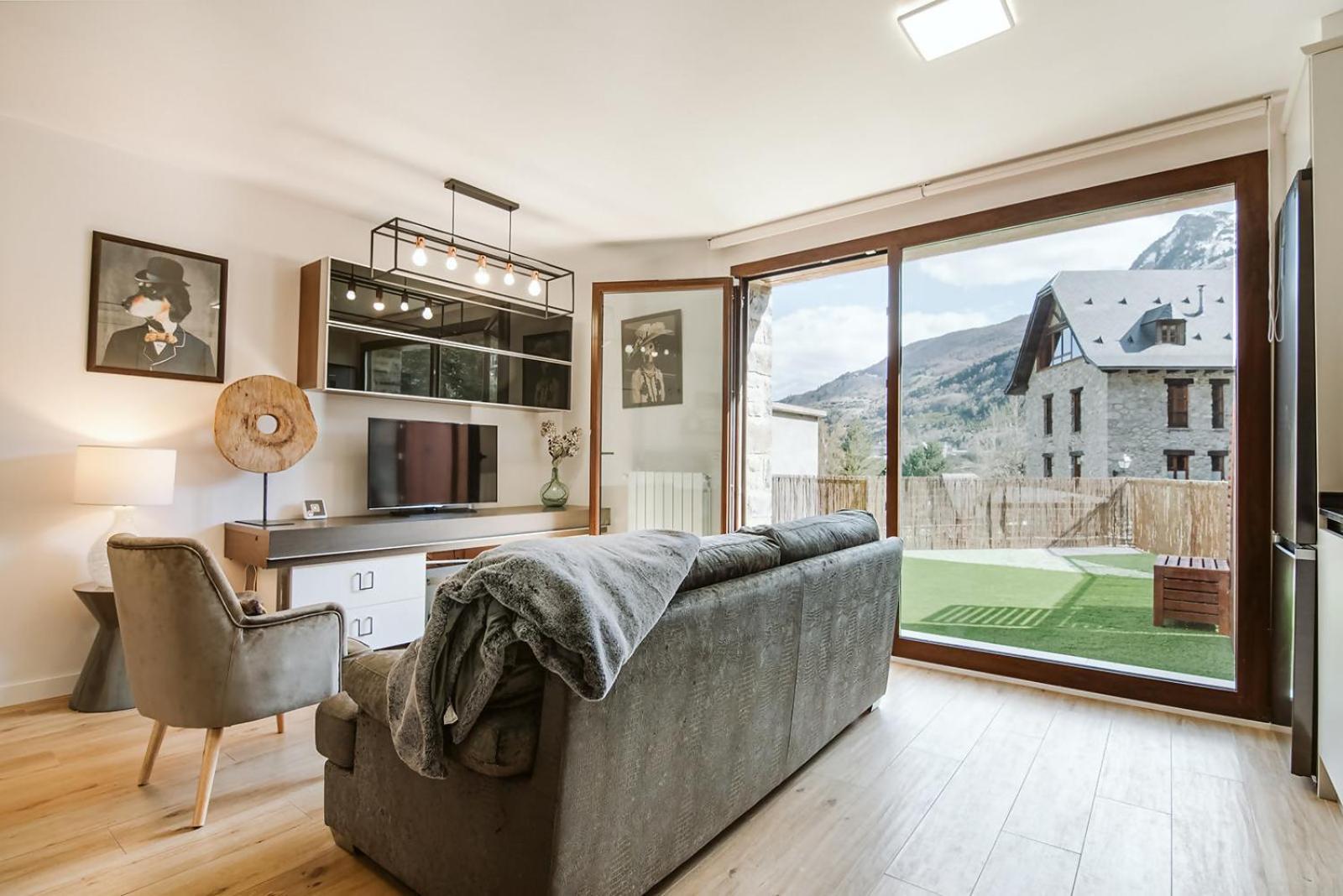 Sallent de Gállego Casa Rosana Apartamento De Diseno Con Terraza מראה חיצוני תמונה